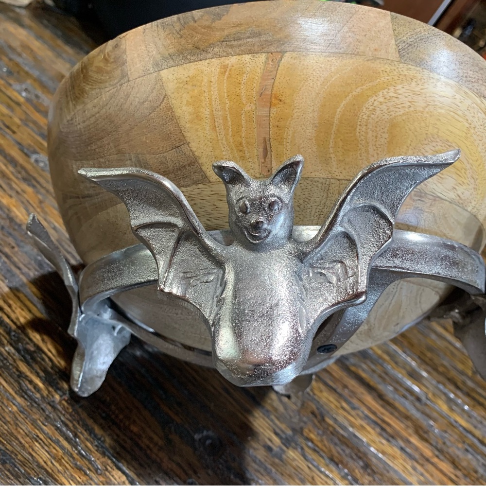 Wood Bowl Bat Halloween Candy Dish Treats New Party Decor - Picture 10 of 13